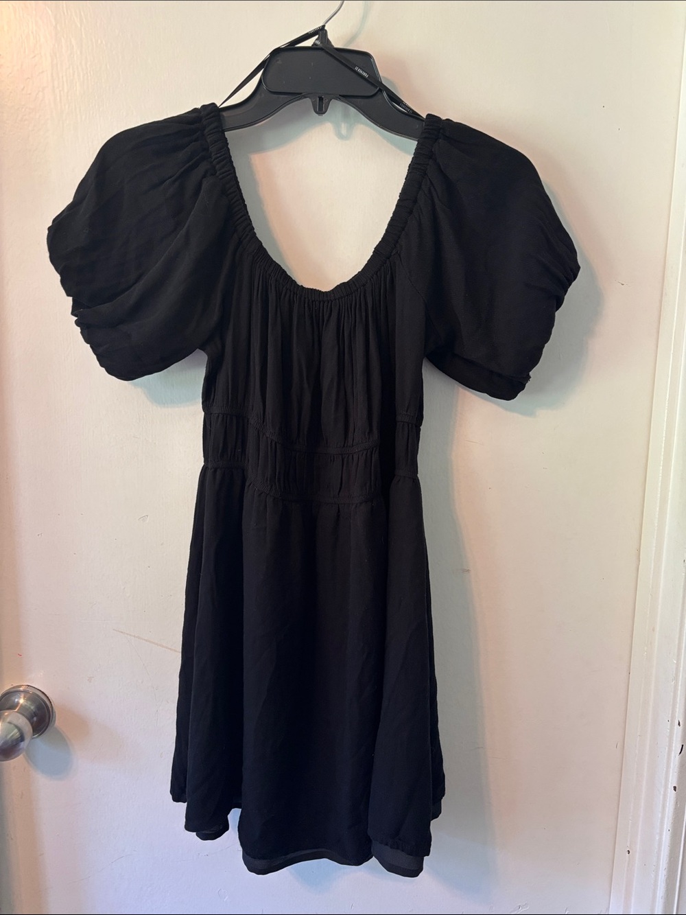 Forever 21 Black Puff-Sleeve Mini Dress